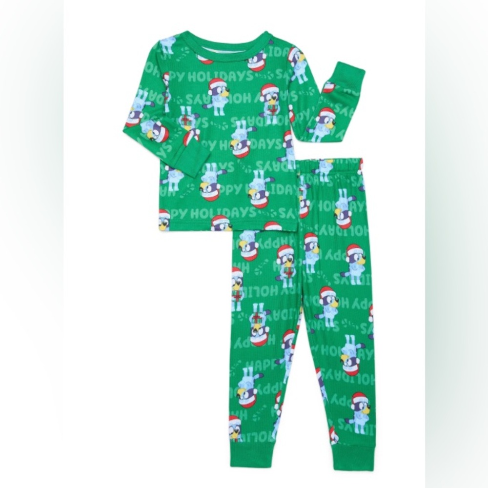 BNIB Bluey Holiday pyjamas